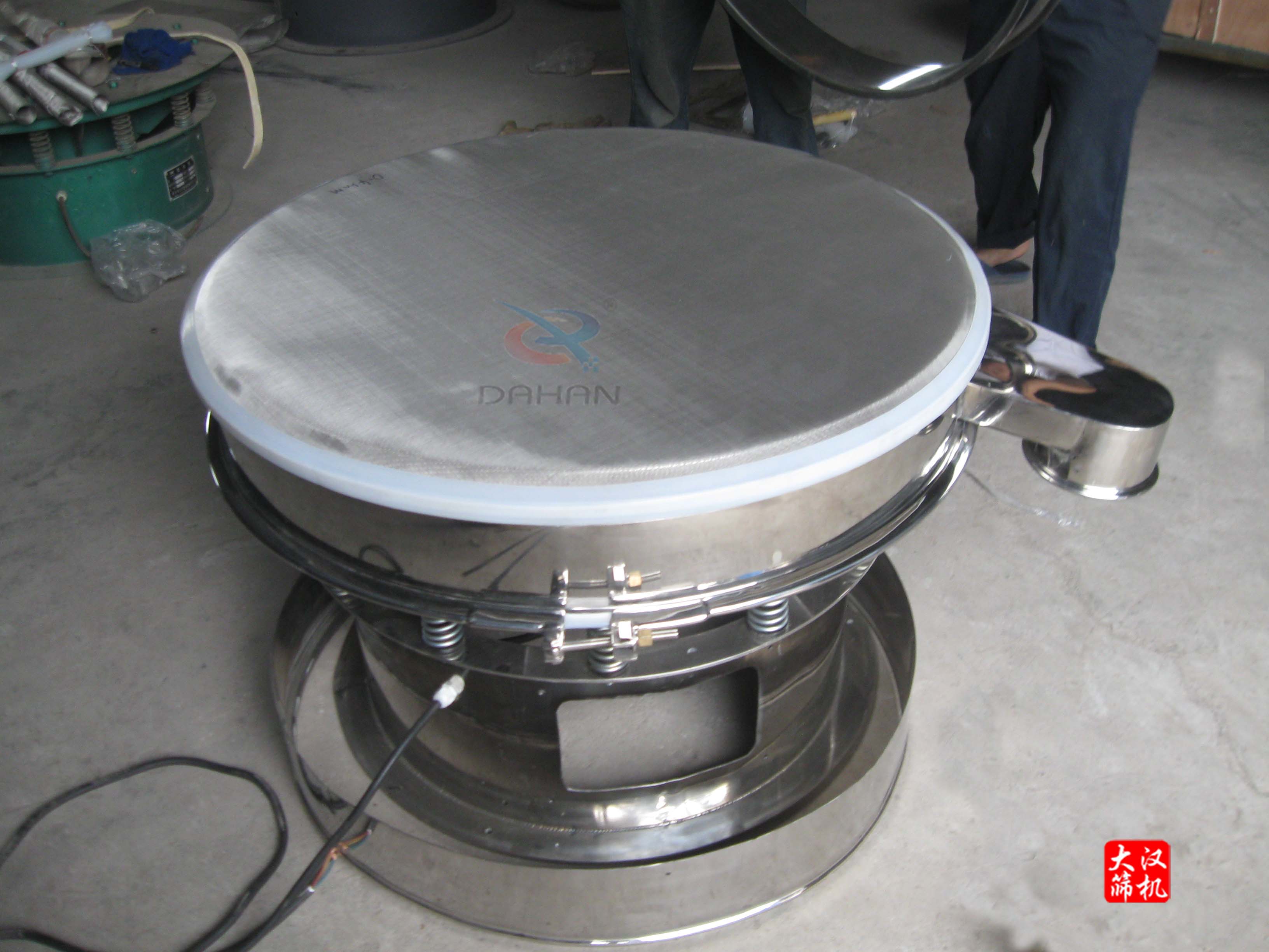 三次元振動篩底框 三次元振動篩底框