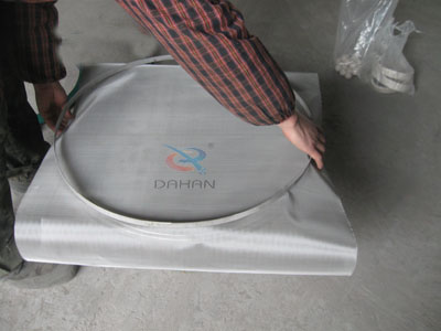 不銹鋼振動(dòng)篩換網(wǎng)步驟三 不銹鋼振動(dòng)篩換網(wǎng)步驟三