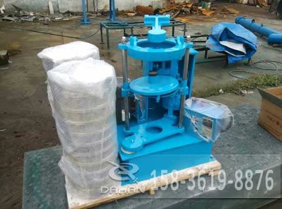 拍擊式標(biāo)準(zhǔn)振篩機(jī) 拍擊式標(biāo)準(zhǔn)振篩機(jī)