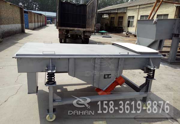 移動式直線振動篩 移動式直線振動篩