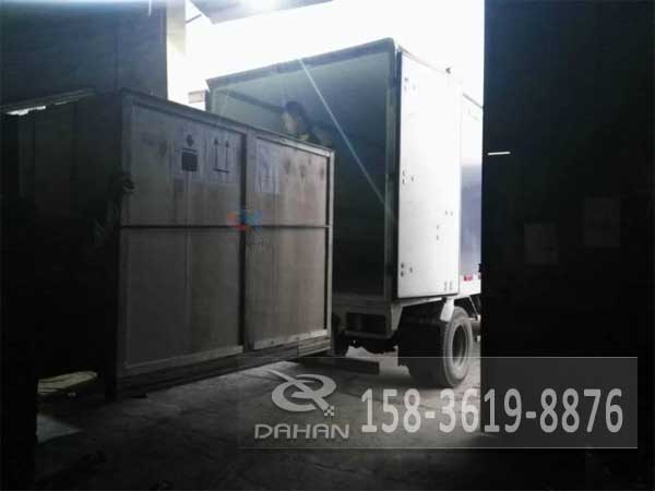 不銹鋼振動(dòng)篩發(fā)貨 不銹鋼振動(dòng)篩發(fā)貨