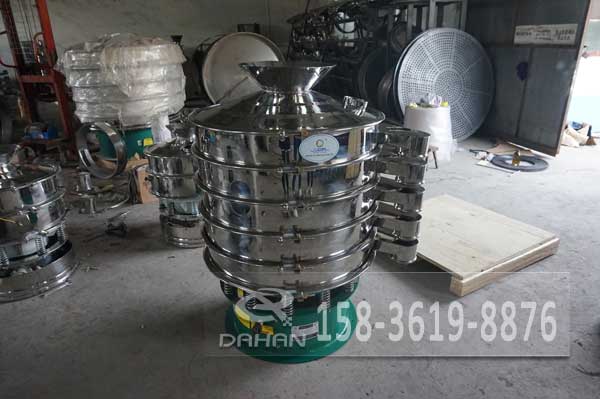 多層不銹鋼振動(dòng)篩 多層不銹鋼振動(dòng)篩