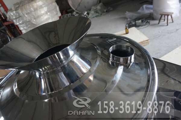 帶漏斗的不銹鋼振動(dòng)篩 帶漏斗的不銹鋼振動(dòng)篩