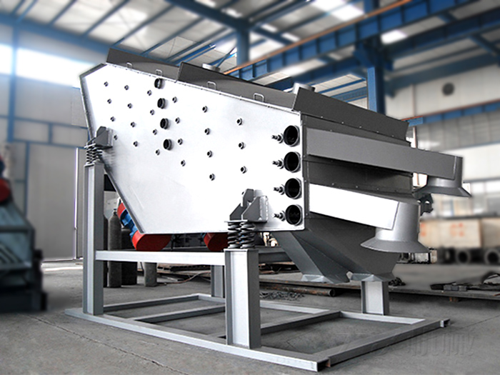概率篩多用于礦場大型的篩分場地和一些比較較大，對(duì)設(shè)備破壞程度高的物料進(jìn)行篩分。