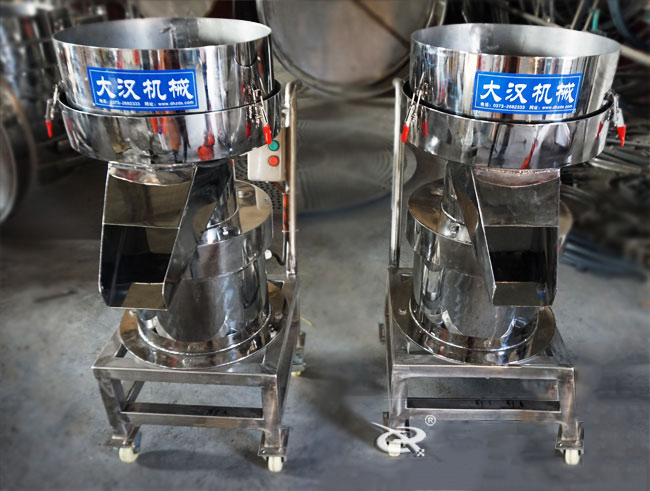 450型過濾篩機(jī)實拍：單層過濾篩過濾，多用于液體物料的使用。